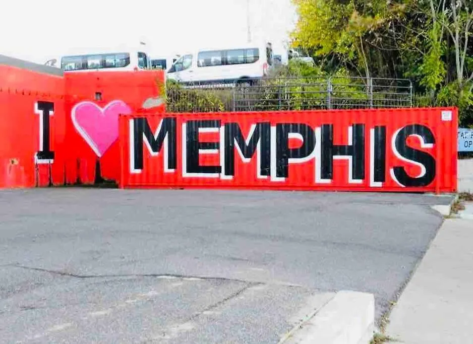 Creme De La Creme @ Graceland Memphis USA